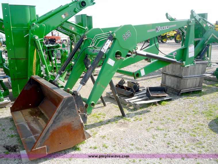 image for item 2003 2003 Koyker 565 loader with mounting brackets