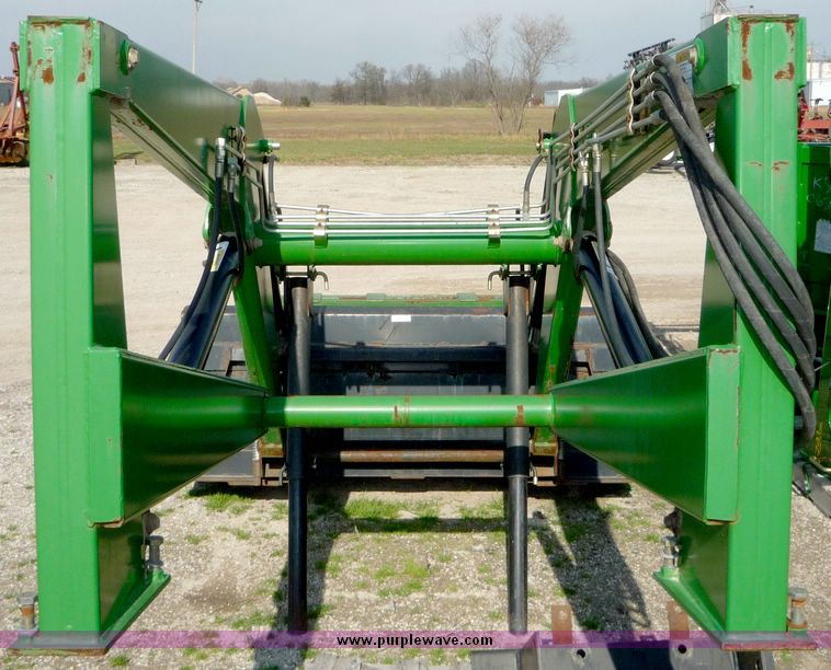 image for item 2003 2003 Koyker 565 loader with mounting brackets