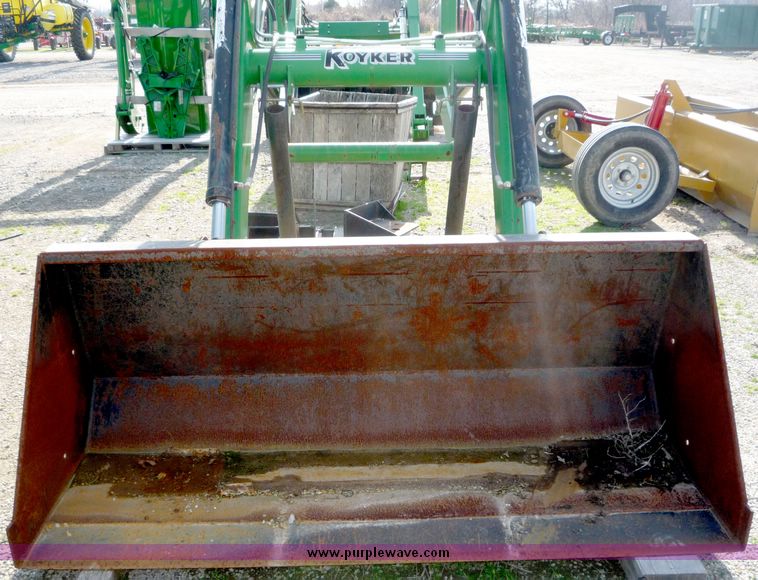 image for item 2003 2003 Koyker 565 loader with mounting brackets