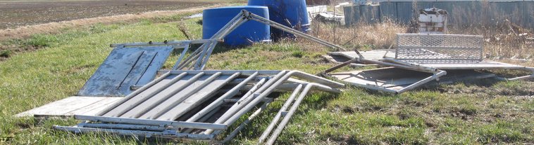 image for item 3091 Loading chute and crowding tub