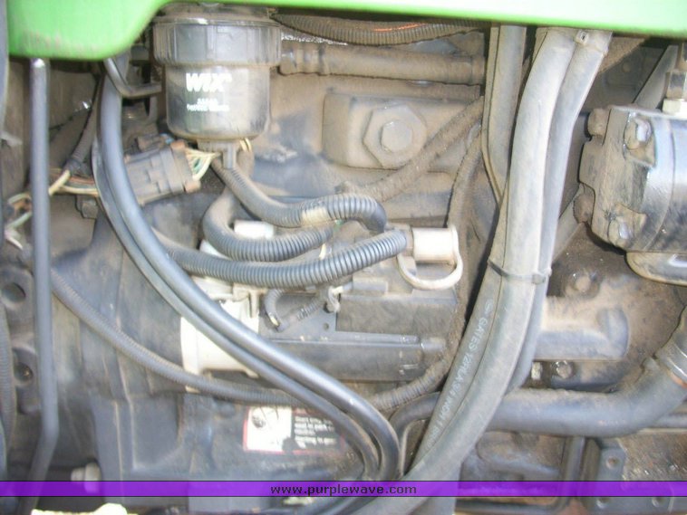 image for item 4003 1999 John Deere 5510 tractor