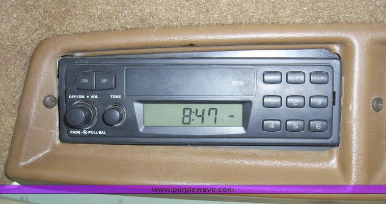 image for item 4113 1987 Caterpillar Challenger 65 tractor