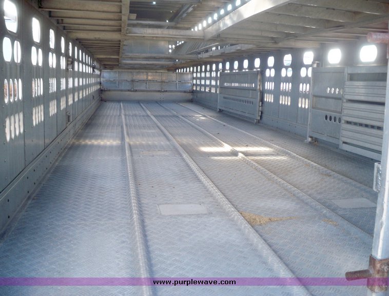 image for item 5196 1997 Barrett aluminum three deck hog semi trailer