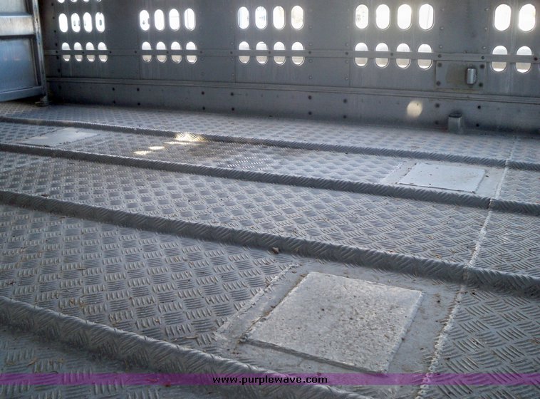 image for item 5197 1997 Barrett aluminum three deck hog semi trailers