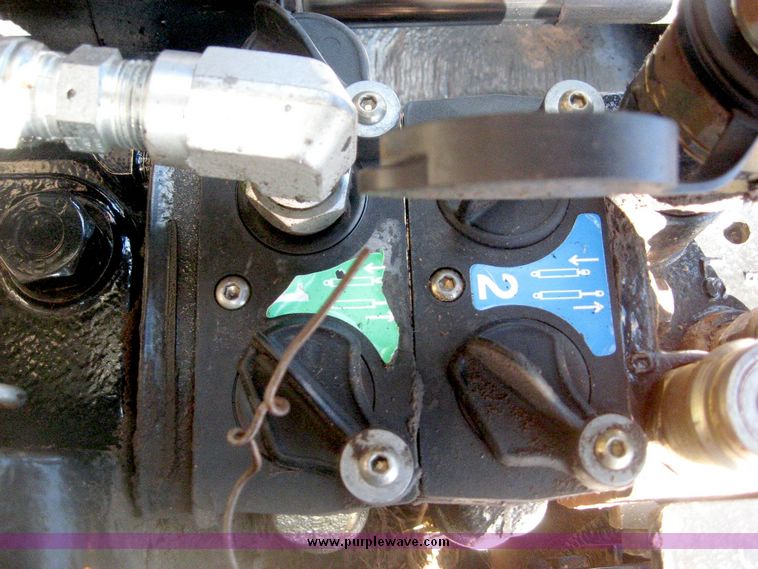 image for item 6420 2003 New Holland TG285 MFWD tractor with saddle tanks