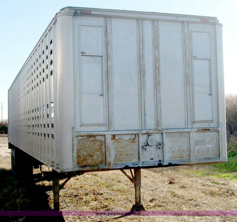 image for item 6421 1971 Hobbs 45' straight deck aluminum livestock trailer