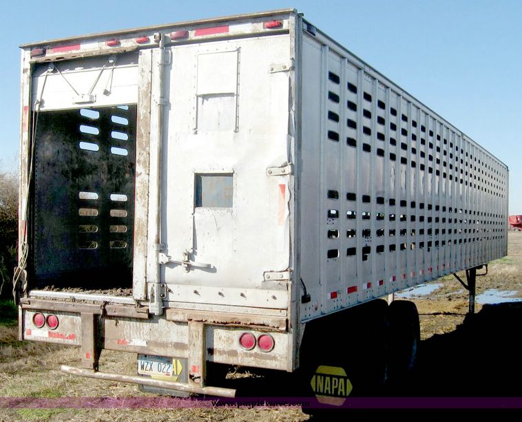 image for item 6421 1971 Hobbs 45' straight deck aluminum livestock trailer