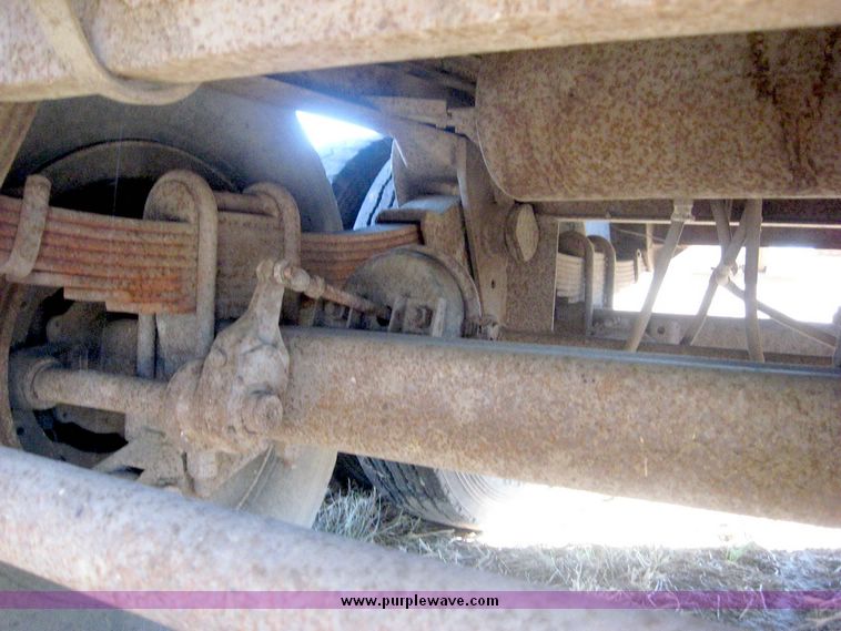 image for item 6421 1971 Hobbs 45' straight deck aluminum livestock trailer