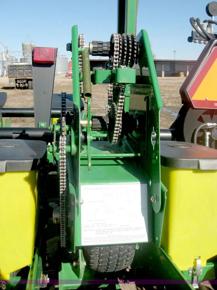 image for item 6431 John Deere 1760NT MaxEmerge XP planter