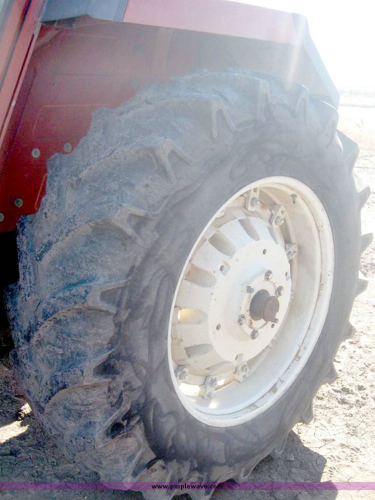 image for item 6432 1990 Fiat Hesston 180-90DT MFWD tractor