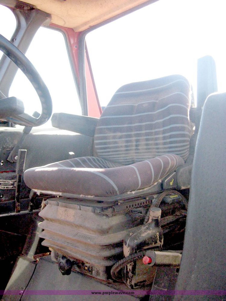 image for item 6433 Fiat Hesston 1880DT MFWD tractor