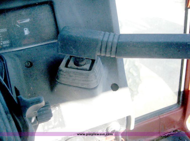 image for item 6433 Fiat Hesston 1880DT MFWD tractor