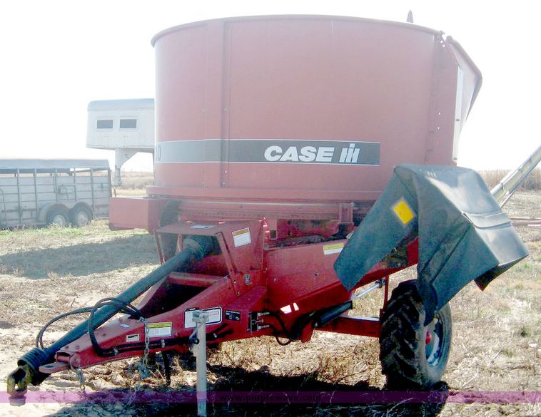 image for item 6437 Case 8610 bale processor
