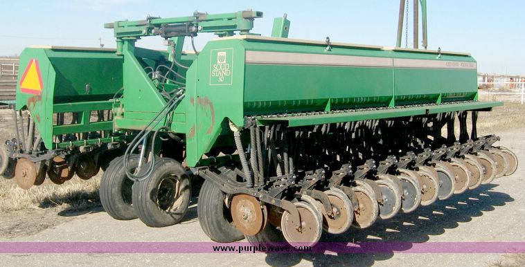 image for item 6438 Great Plains Solid Stand 30 double disc drill
