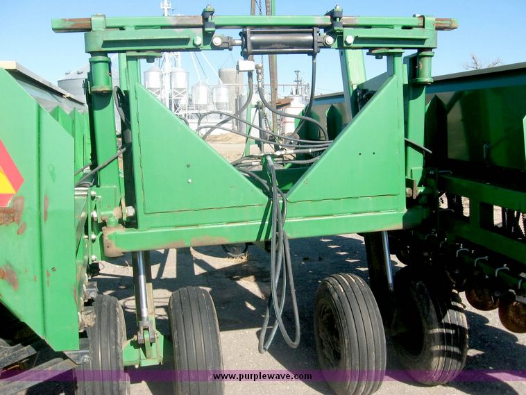 image for item 6438 Great Plains Solid Stand 30 double disc drill