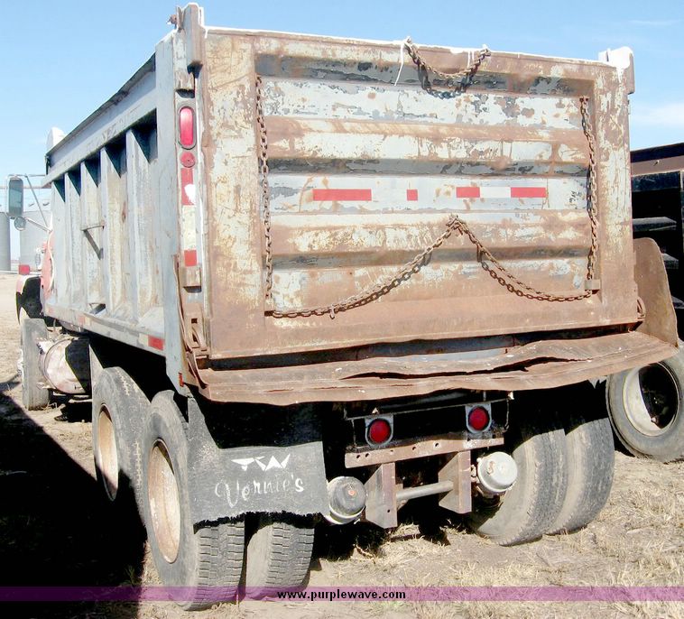 image for item 6442 1981 Ford 8000 tandem axle truck with 15' dump bed and hoist