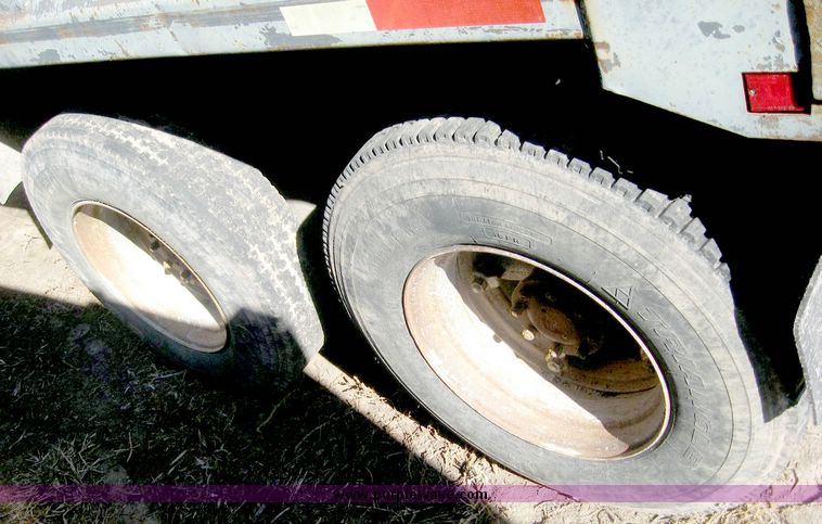 image for item 6442 1981 Ford 8000 tandem axle truck with 15' dump bed and hoist