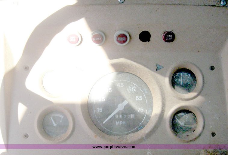 image for item 6442 1981 Ford 8000 tandem axle truck with 15' dump bed and hoist