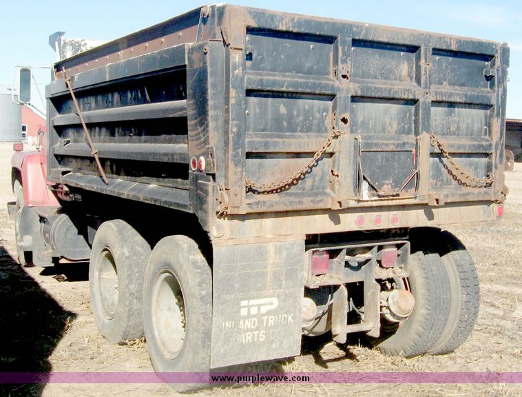 image for item 6443 1984 Ford 8000 tandem axle truck with 13" dump bed and hoist