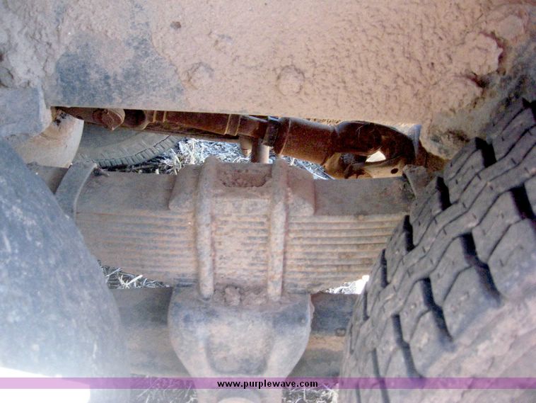 image for item 6443 1984 Ford 8000 tandem axle truck with 13" dump bed and hoist