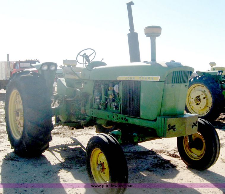 image for item 6444 1965 John Deere 4020 tractor