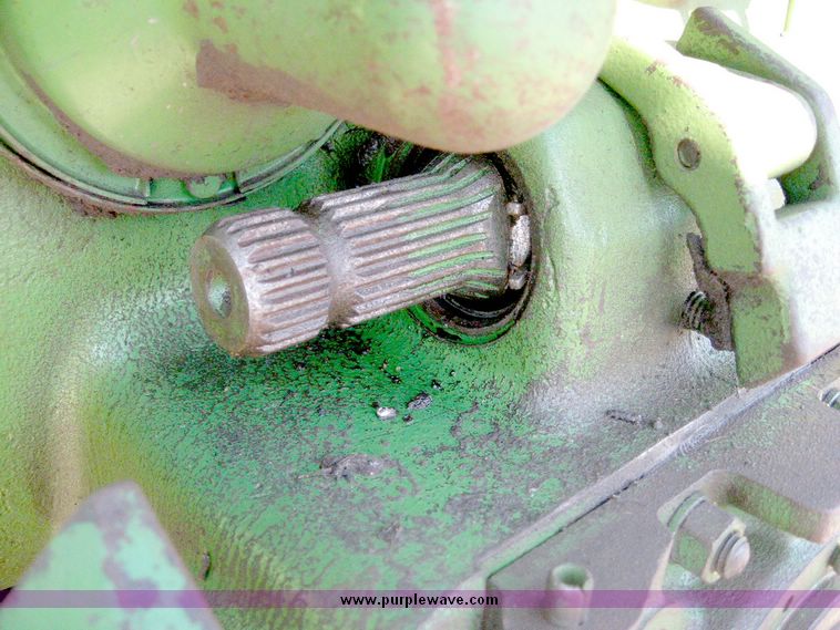 image for item 6444 1965 John Deere 4020 tractor