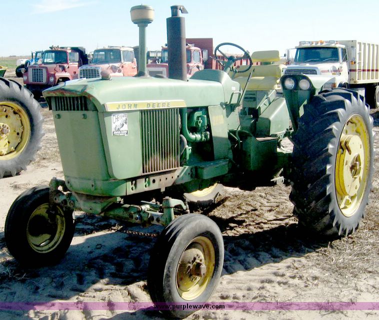 image for item 6445 1963 John Deere 3010 tractor