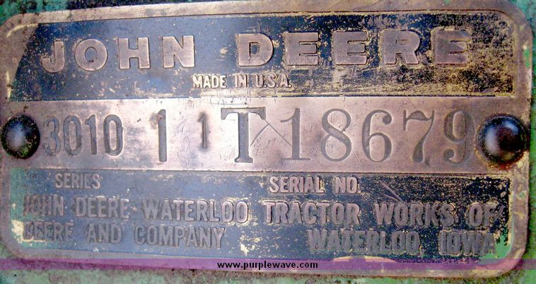 image for item 6541 1961 John Deere 3010 tractor with GB 900 Hi-Master loader