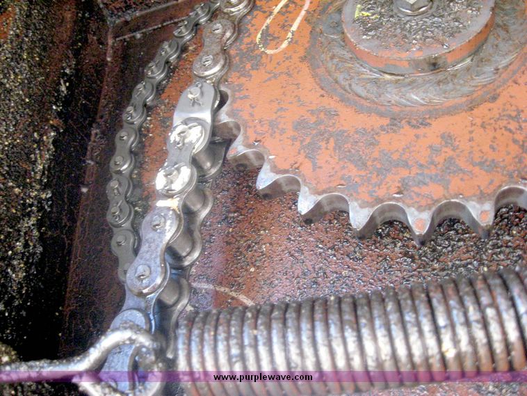 image for item 6542 1994 Chevrolet Kodiak truck with Roto-Mix 600-16 feed mixer box