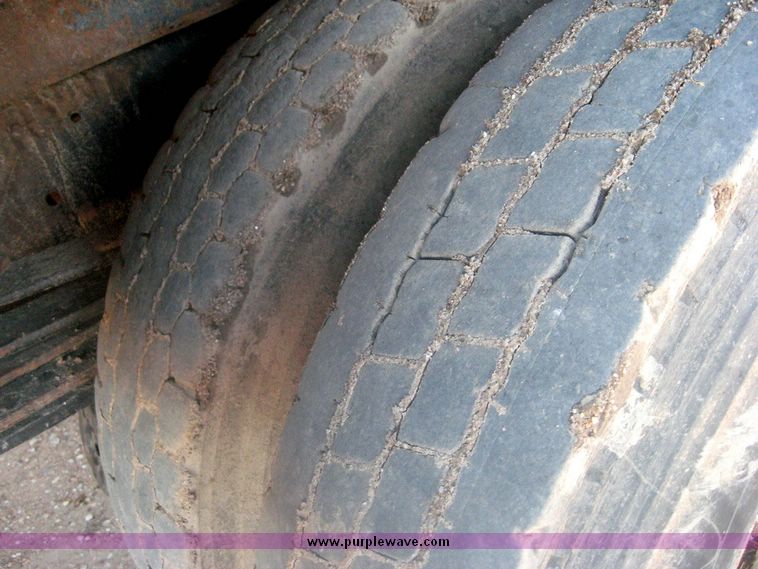 image for item 6542 1994 Chevrolet Kodiak truck with Roto-Mix 600-16 feed mixer box