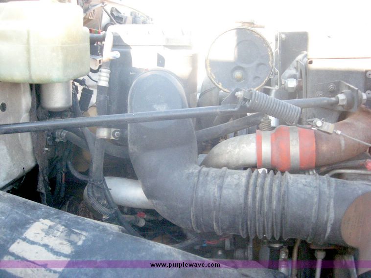 image for item 6542 1994 Chevrolet Kodiak truck with Roto-Mix 600-16 feed mixer box