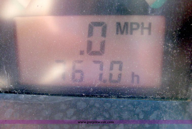 image for item 6543 1989 John Deere 4955 MFWD tractor