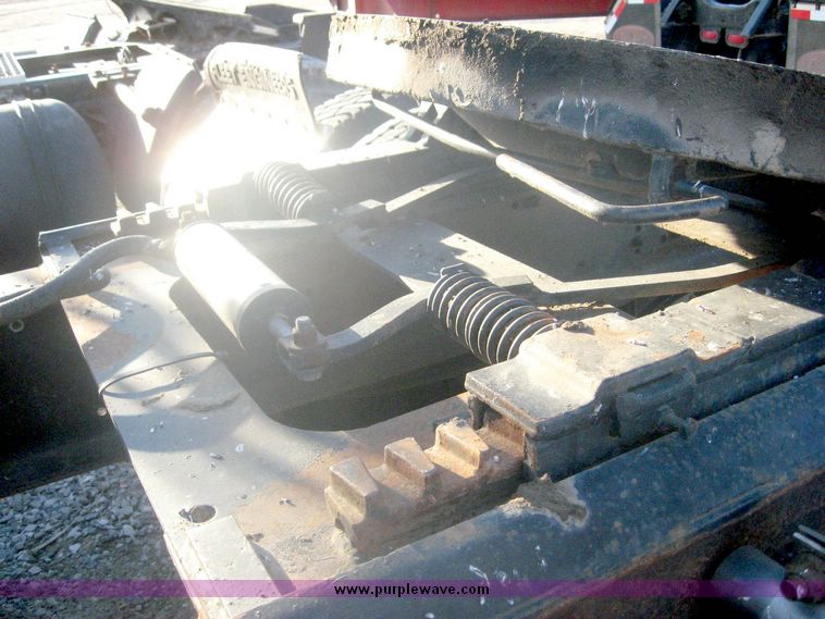 image for item 6546 1975 International Transtar II single axle cab-over semi
