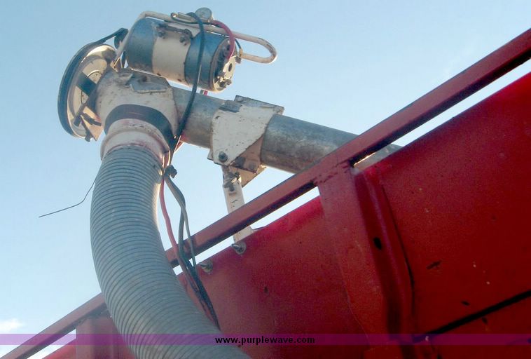 image for item 6551 1974 Chevrolet C65 tandem axle grain truck with 22' bed and hoist