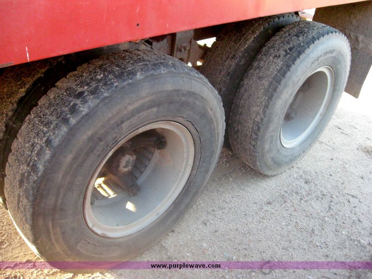 image for item 6551 1974 Chevrolet C65 tandem axle grain truck with 22' bed and hoist