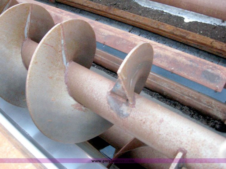 image for item 6556 RotoMix 620-16 feed mixer box