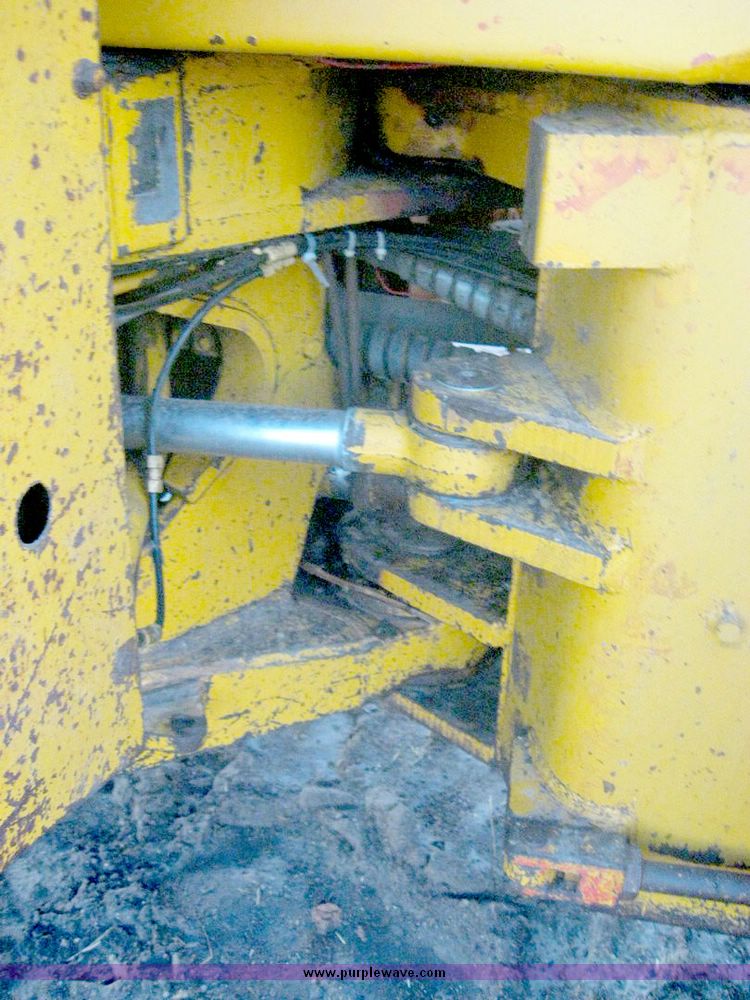 image for item 6561 1966 Caterpillar 966B wheel loader