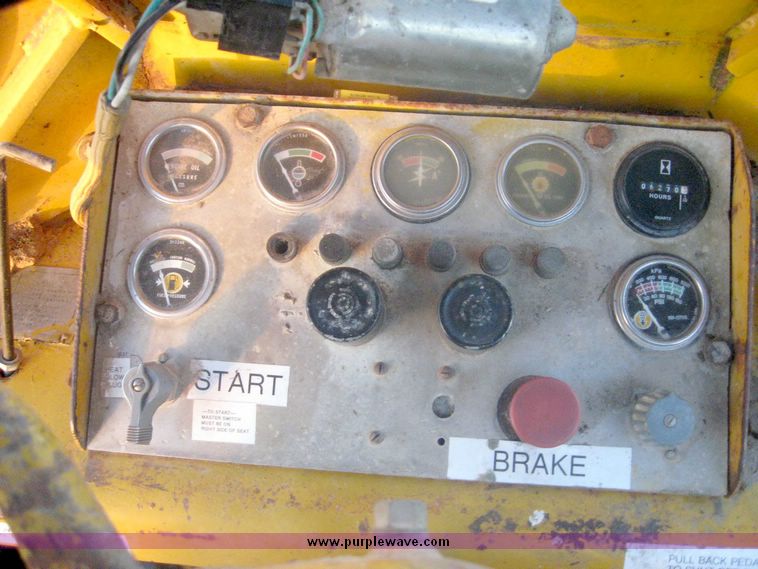 image for item 6561 1966 Caterpillar 966B wheel loader