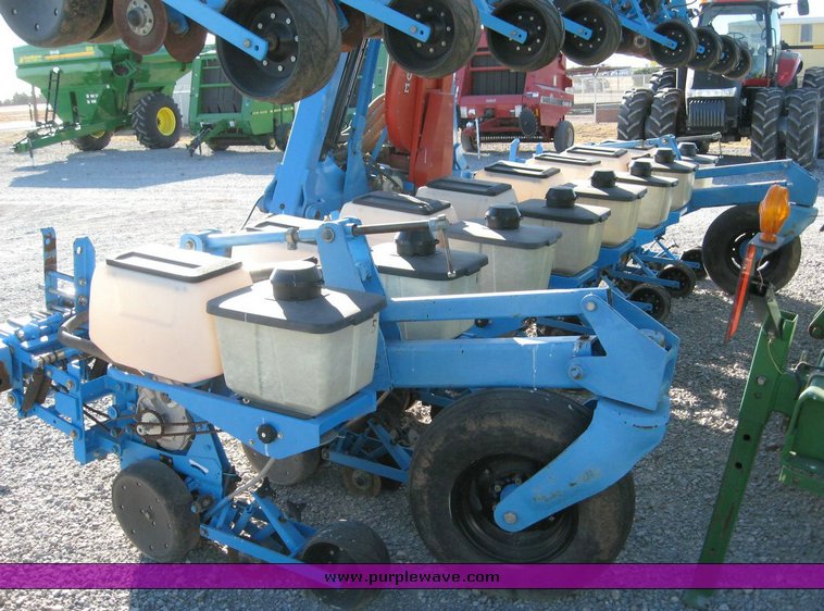 image for item 6612 Monosem 16 row stack fold vacuum planter