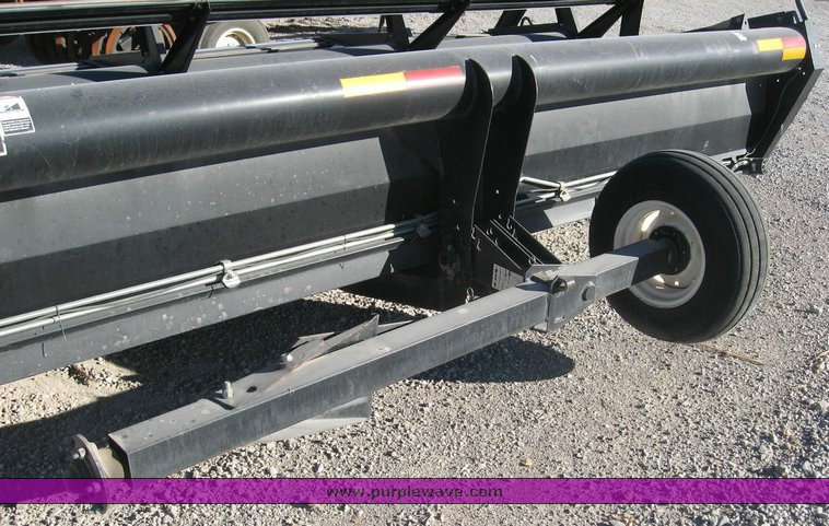 image for item 6613 2005 Mac Don 963 draper head