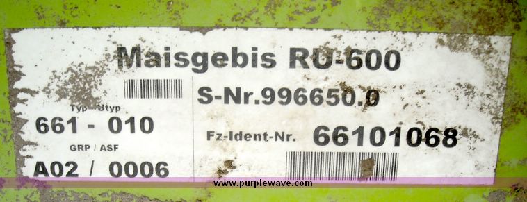 image for item 8000 Claas RU 600 row independent corn forage head