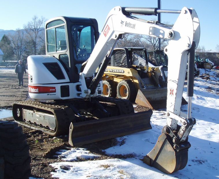 image for item 3605 2005 Bobcat 435ZHS compact excavator