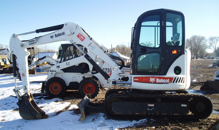 image for item 3605 2005 Bobcat 435ZHS compact excavator