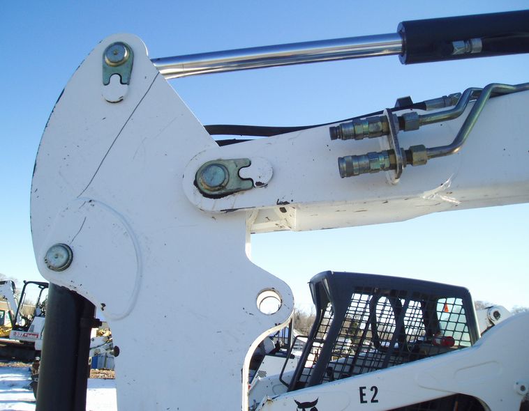 image for item 3605 2005 Bobcat 435ZHS compact excavator