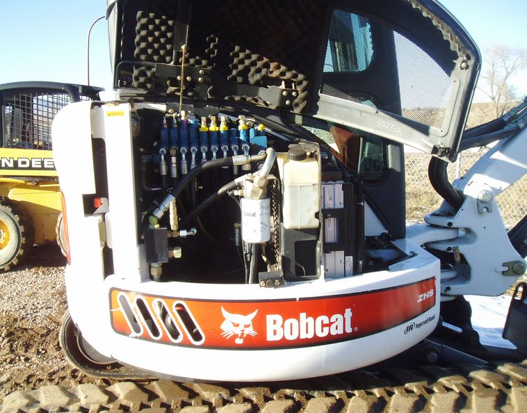 image for item 3605 2005 Bobcat 435ZHS compact excavator