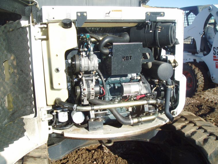 image for item 3605 2005 Bobcat 435ZHS compact excavator