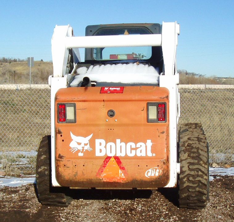image for item 3606 2003 Bobcat S250 skid steer