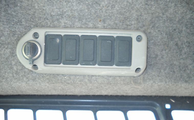 image for item 3606 2003 Bobcat S250 skid steer