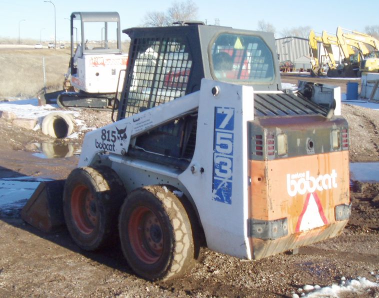 image for item 3607 1995 Bobcat 753 skid steer