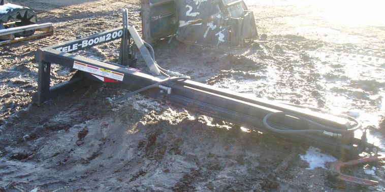 image for item 3613 Sheyenne Tooling and Mfg Teleboom 200 skid steer attachment